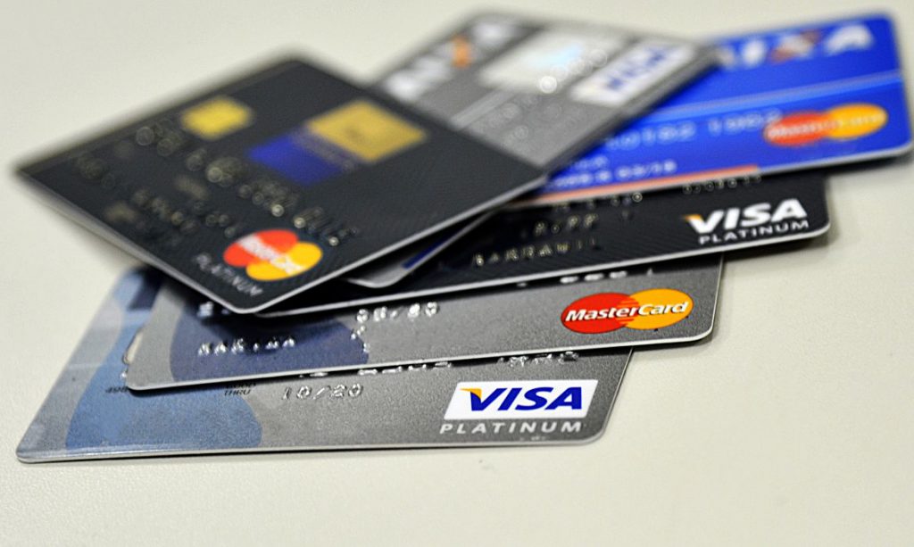 4 Excelentes cartões de crédito que aprovam fácil e na hora